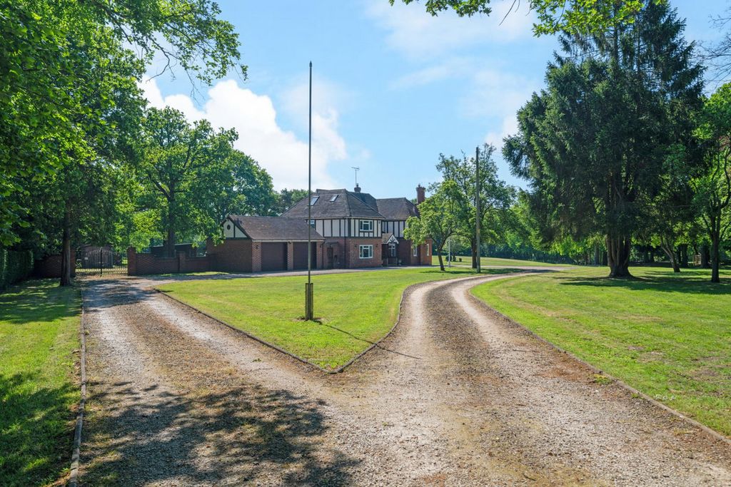 Additional image 39 of 6 bed detached house for saleCherry Pit Lane, Beoley, Worcestershire B98