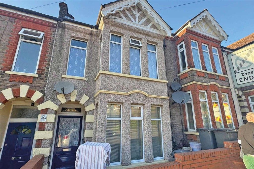 Property photo 1 of 10