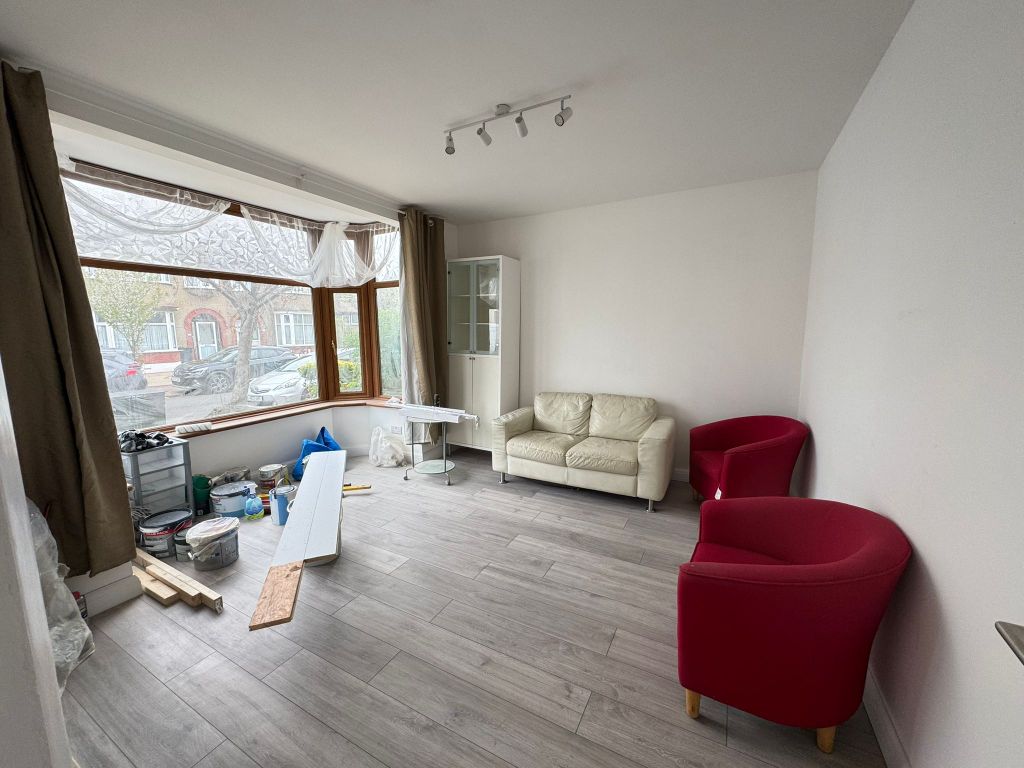 Property photo 3 of 20