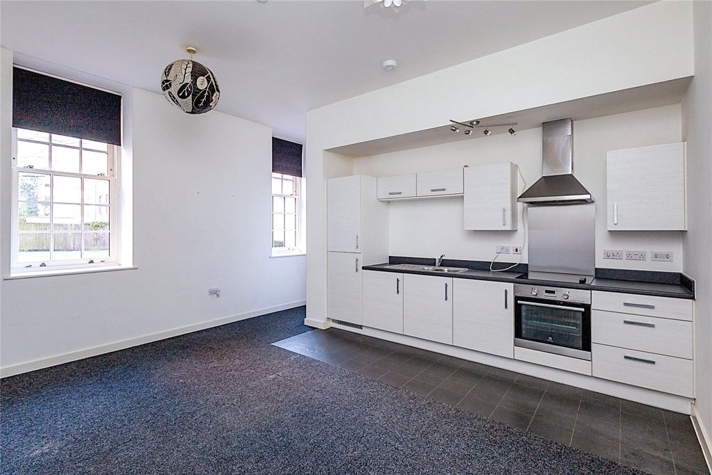 1 bed flat for sale Summersdale