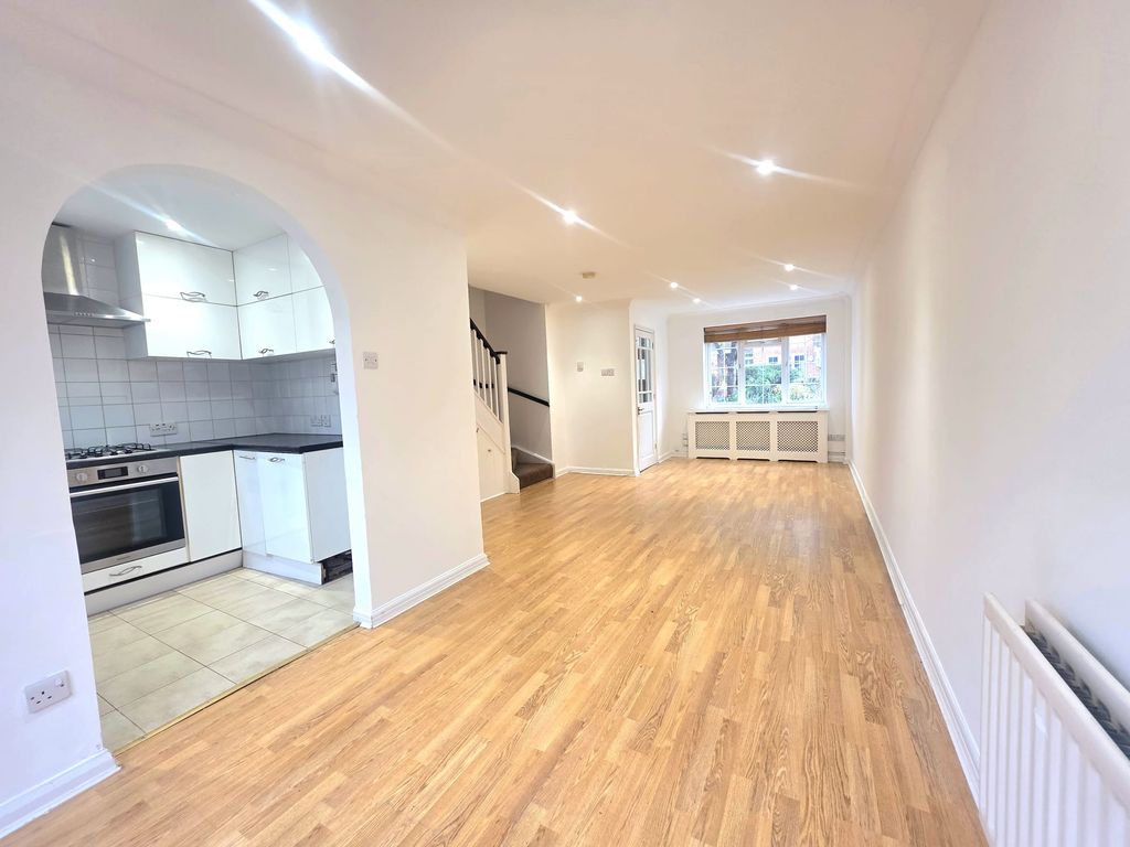 Property photo 3 of 15 11