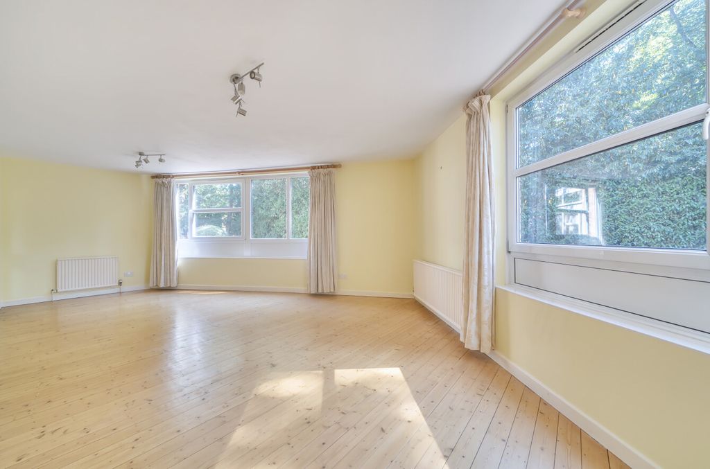 Property photo 3 of 11 1499077-14-6A6789...