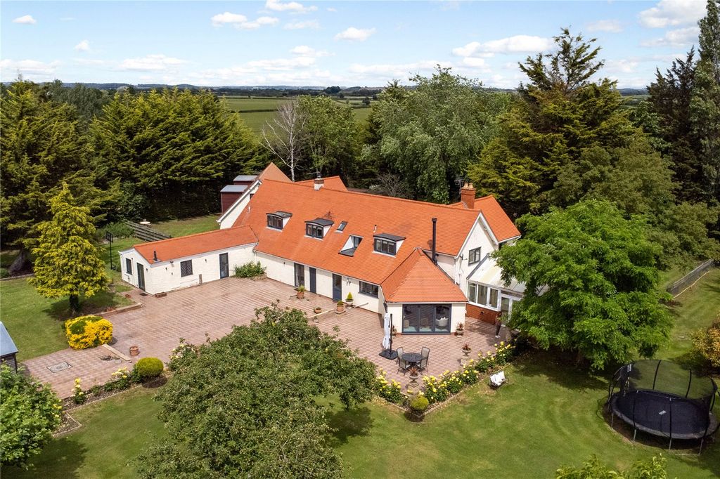 Additional image 18 of 6 bed detached house for saleUllington, Evesham, Worcestershire WR11