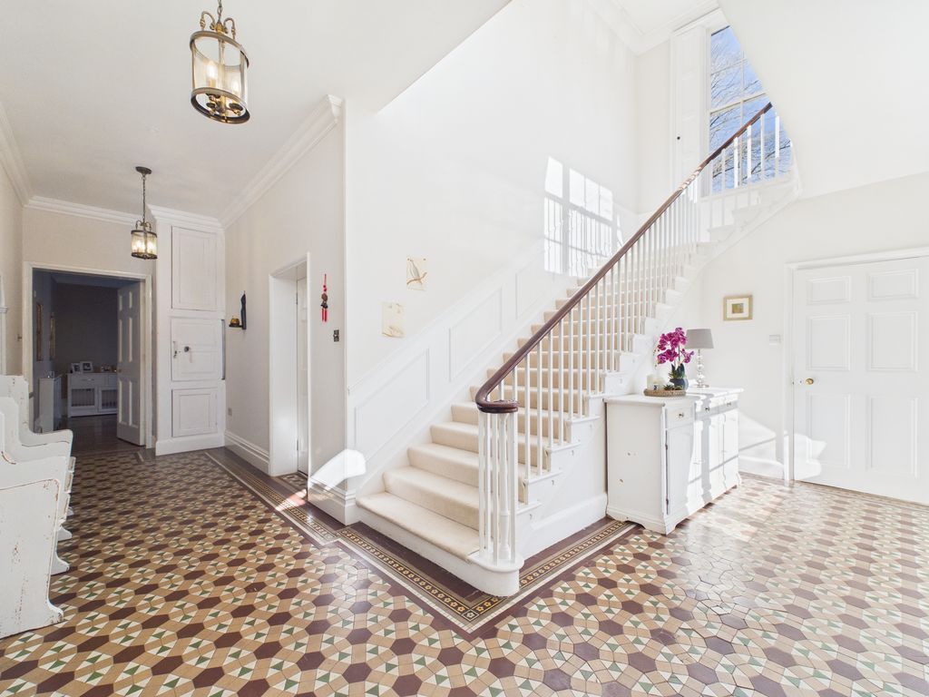 Property photo 3 of 36 Photo 1