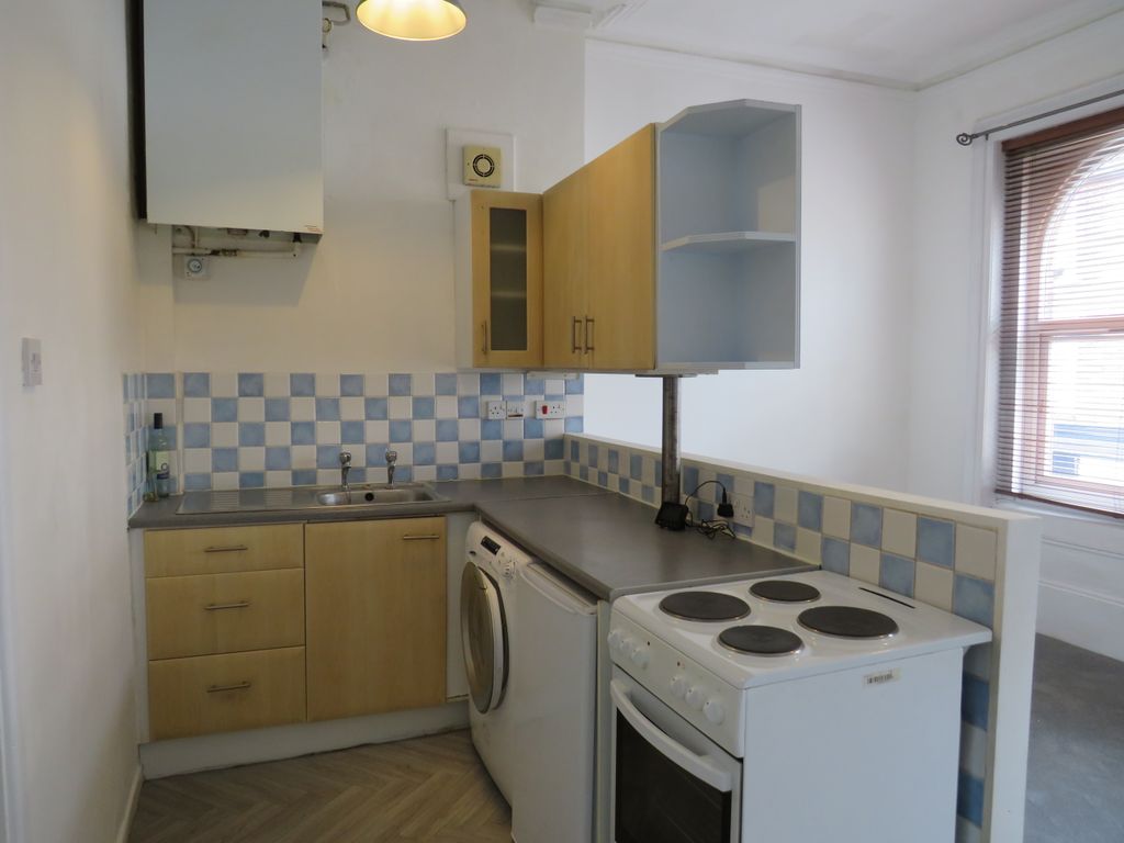 Property photo 2 of 7 2