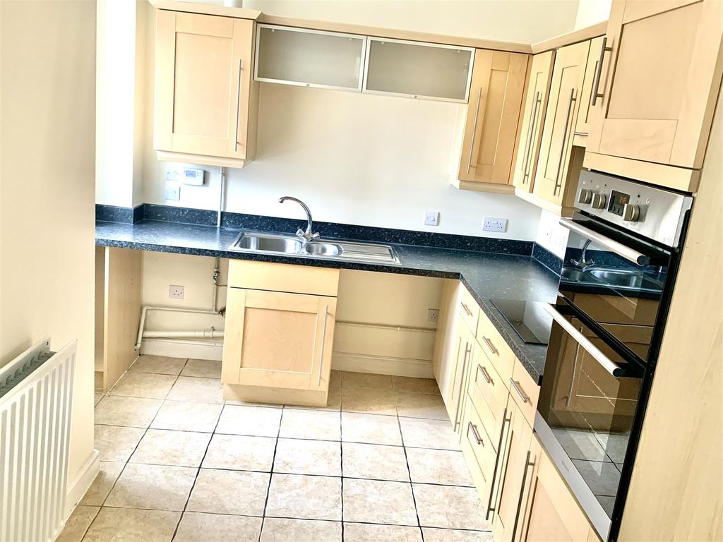 Property photo 2 of 11 6110.Jpeg