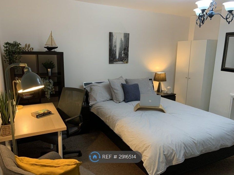 Property photo 3 of 13