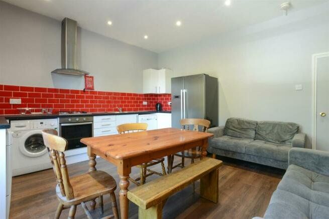 Property photo 2 of 30 Picture No. 33