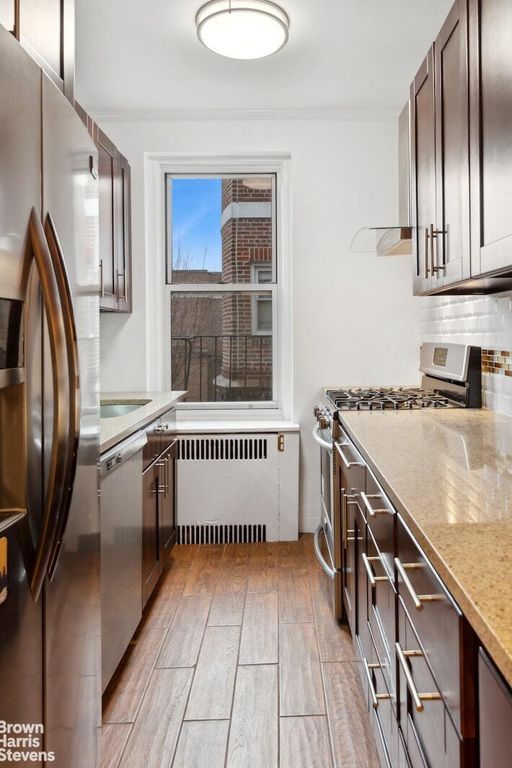 Property photo 3 of 10 <Alttext/>