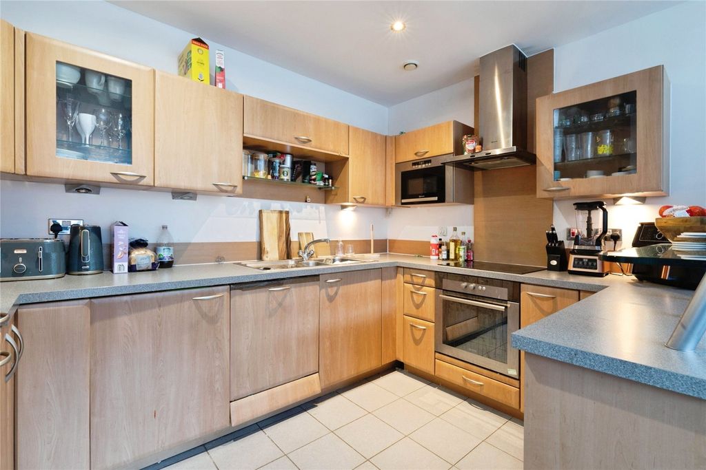 Property photo 2 of 10 Picture No. 04