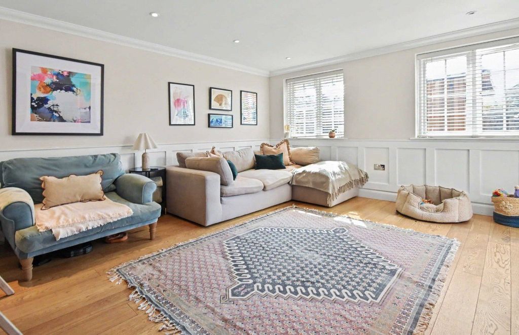 Property photo 3 of 13 3