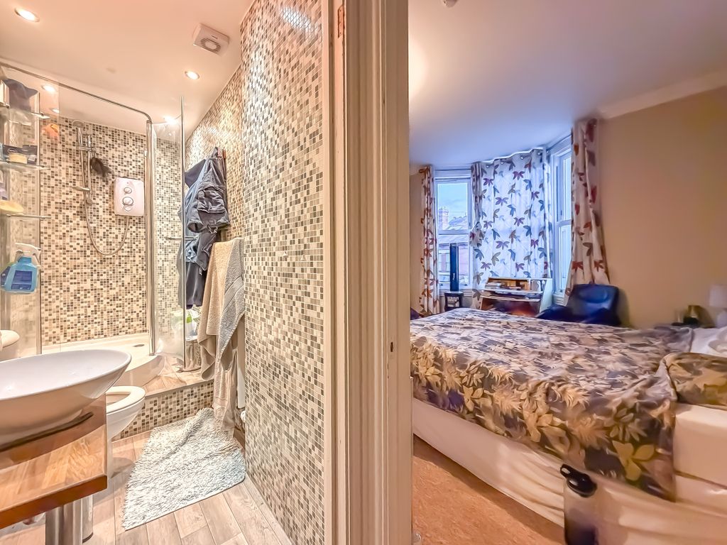 Additional image 9 of 6 bed semi-detached house for saleRyelands Street, Whitecross, Hereford HR4