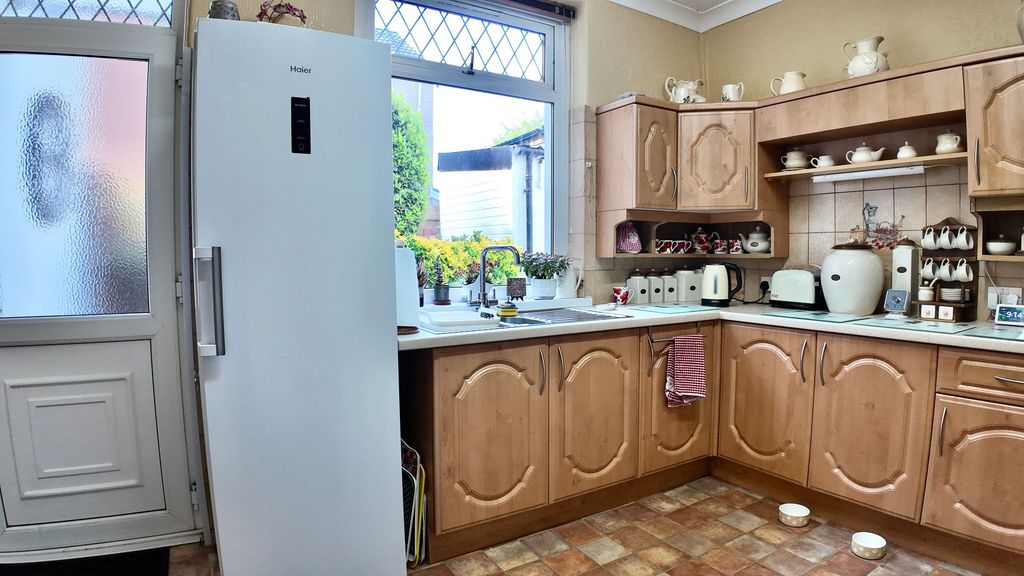 Additional image 16 of 4 bed detached house for saleBlackwood Road, Pontllanfraith NP12