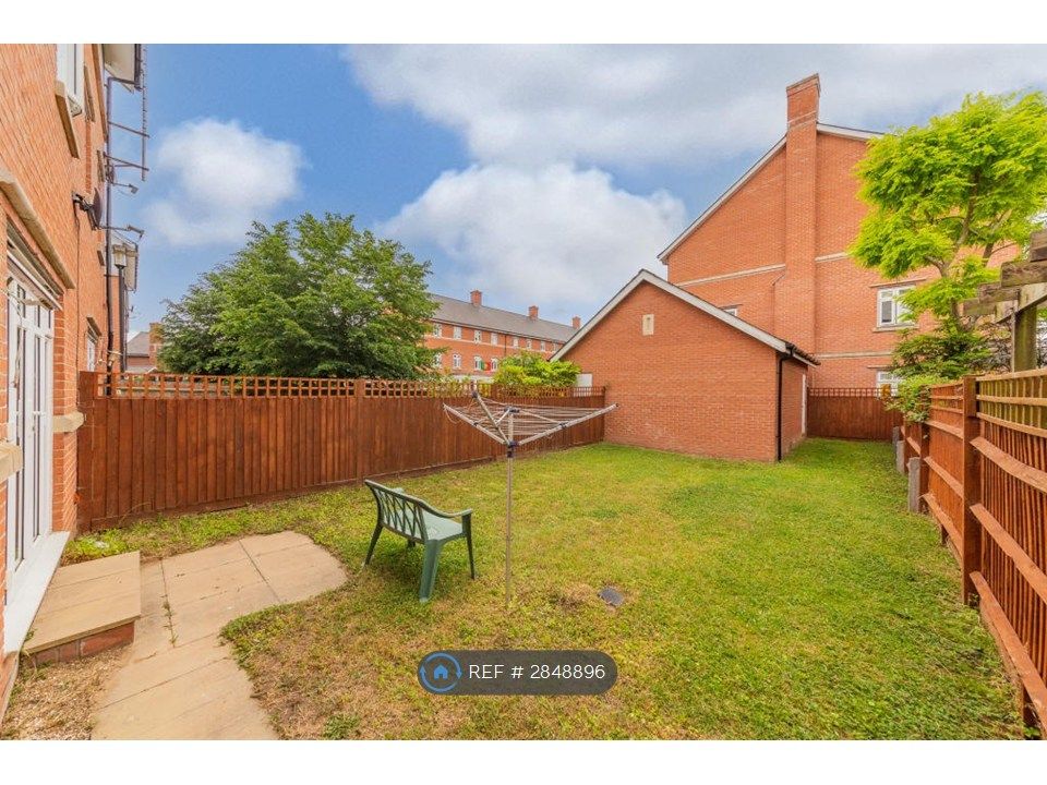 Property photo 3 of 13