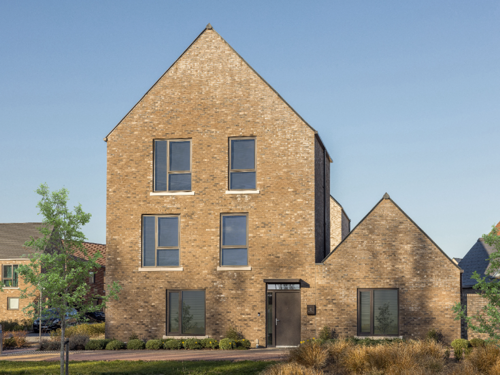 Property photo 1 of 12 The Alder, Number 329