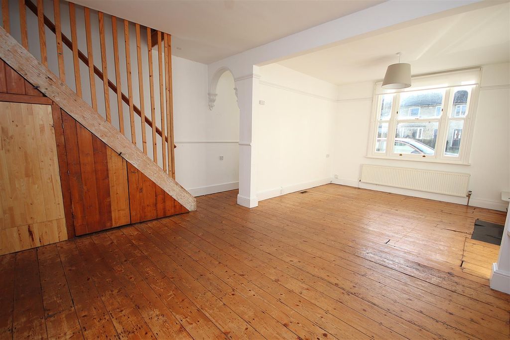 Property photo 3 of 11 Img_5435.Jpg