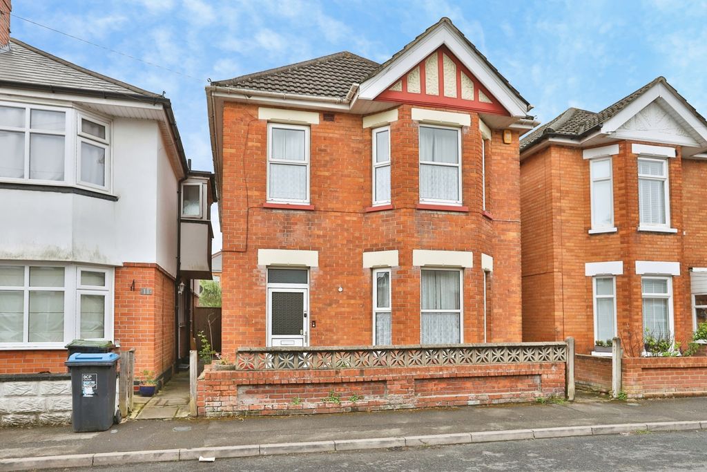 Property photo 1 of 20 Pbox-Img.Jpg