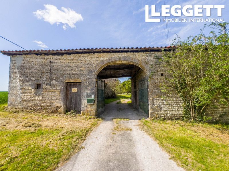 Property photo 3 of 10