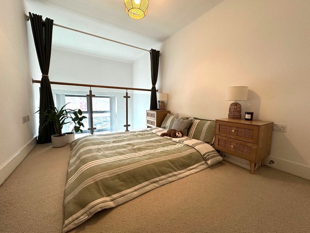 Property photo 3 of 5 Image