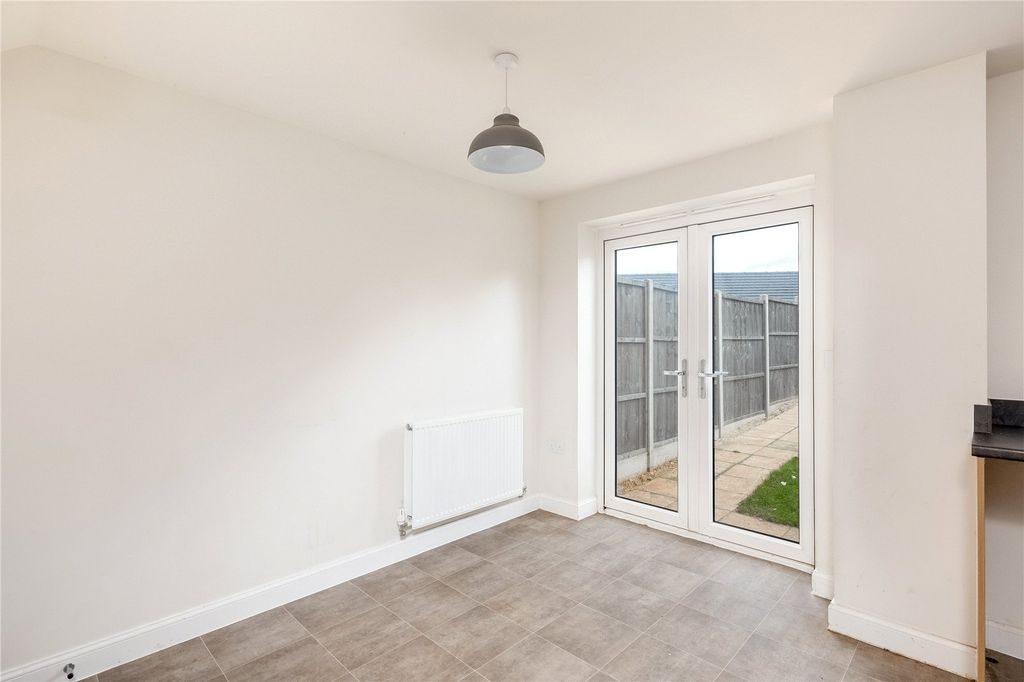 Property photo 3 of 14 Picture No. 24