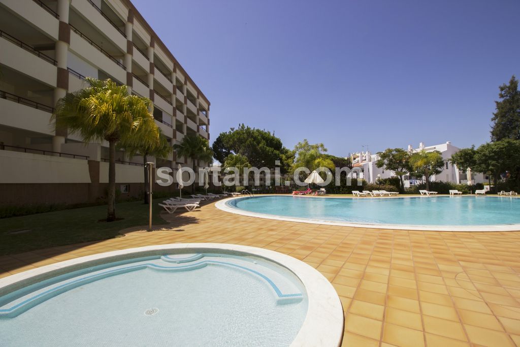 Property photo 1 of 30