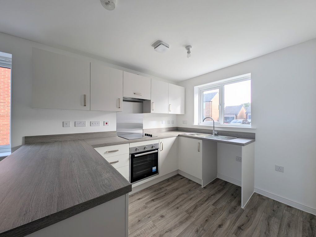 Property photo 2 of 17 Picture No. 03