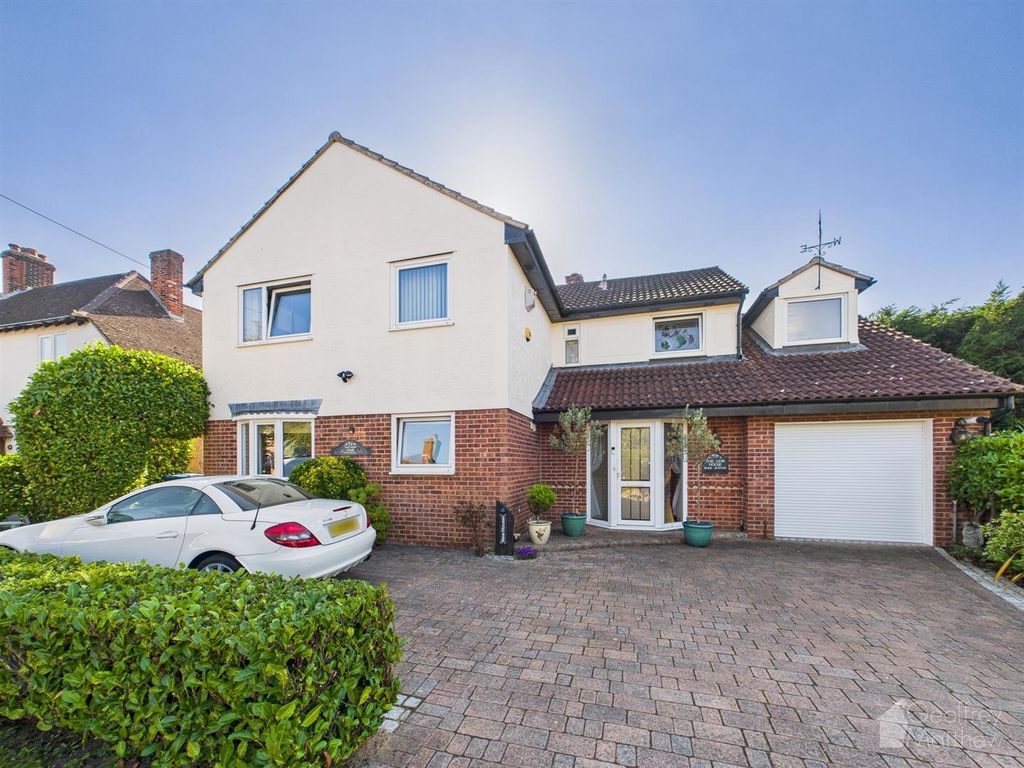 Property photo 1 of 25