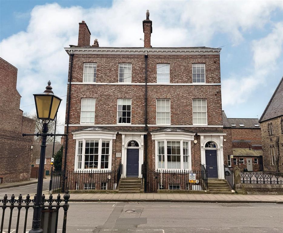 Property photo 1 of 13 External.Jpg