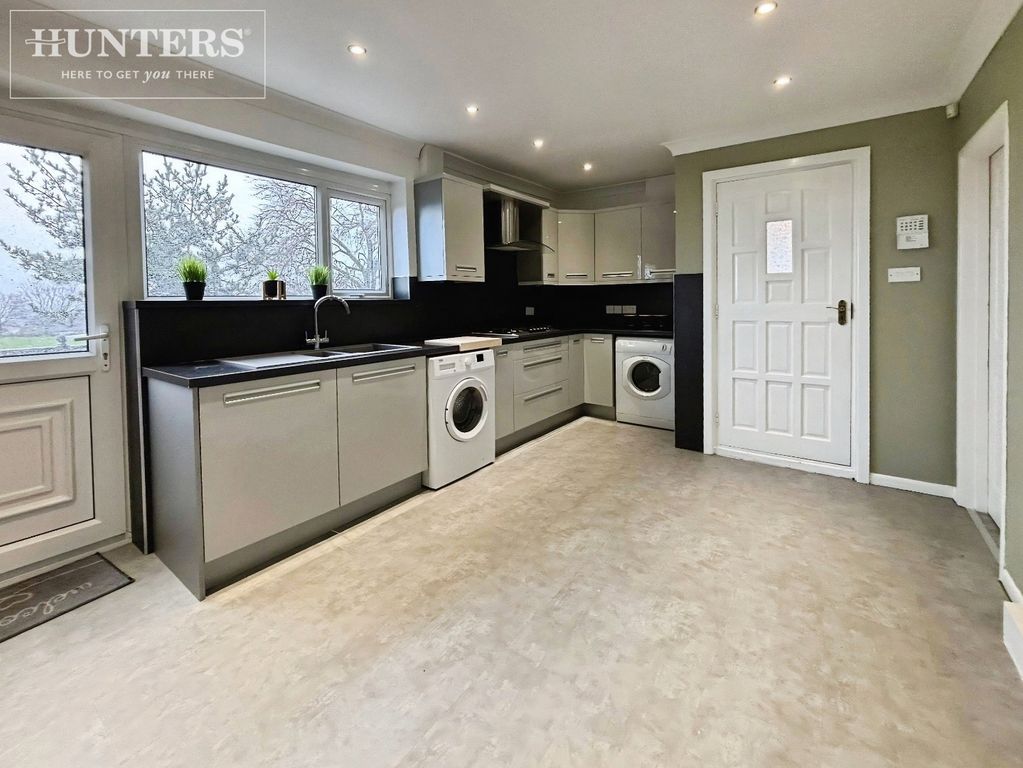 Property photo 3 of 13 Pbox-Img.Jpg