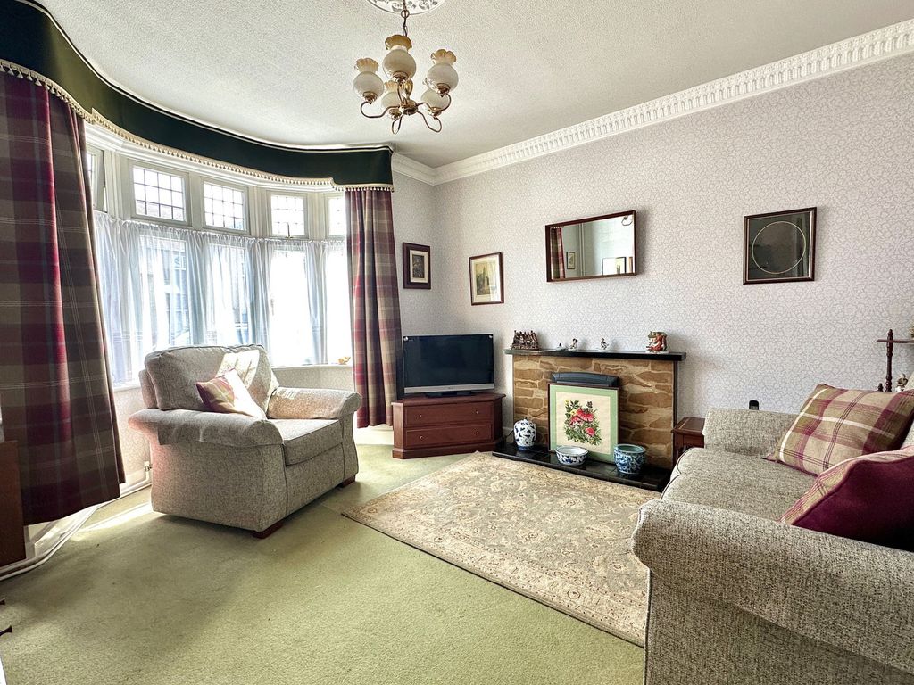 Property photo 2 of 24