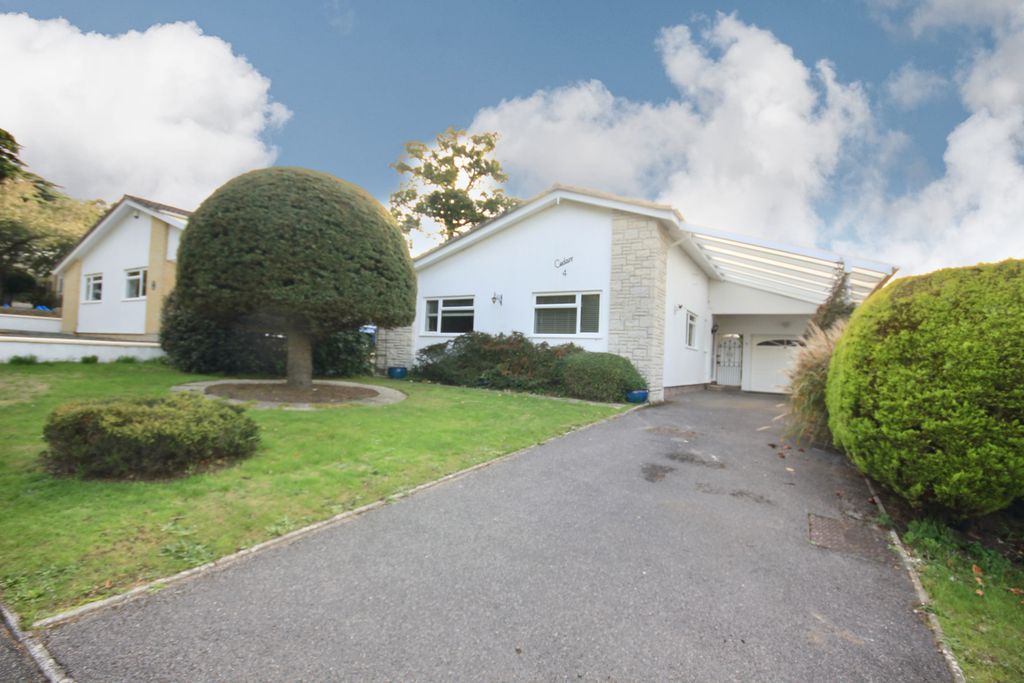 Property photo 1 of 27