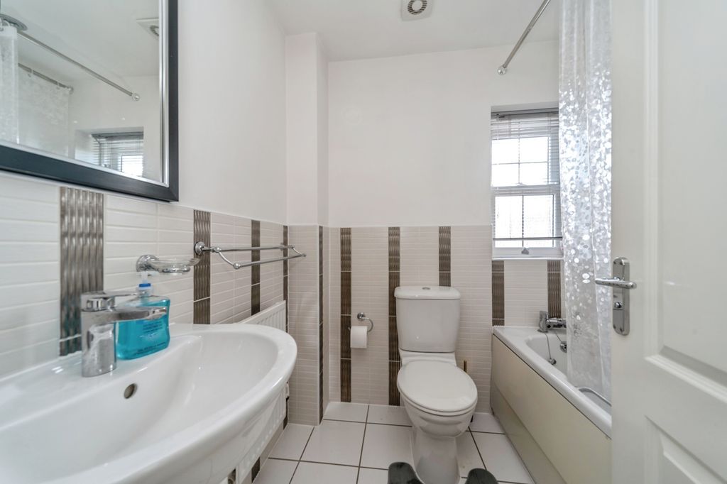 Property photo 3 of 14 Pbox-Img.Jpg