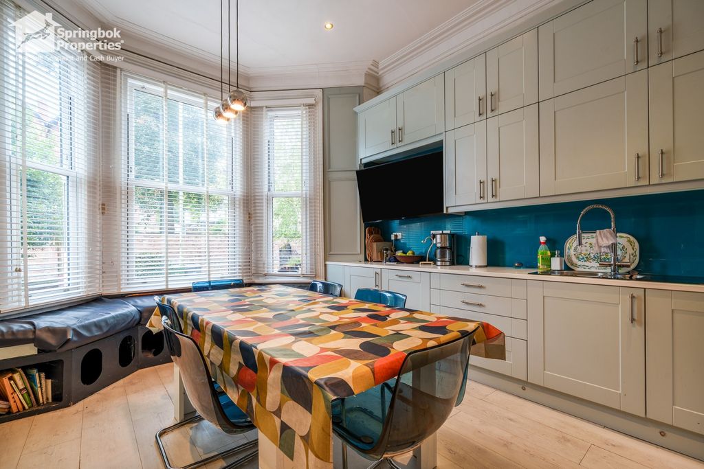 Property photo 3 of 20 Image 3