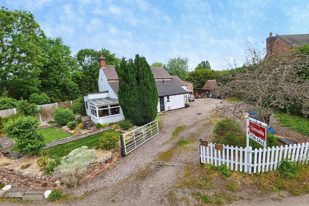 Property photo 3 of 26