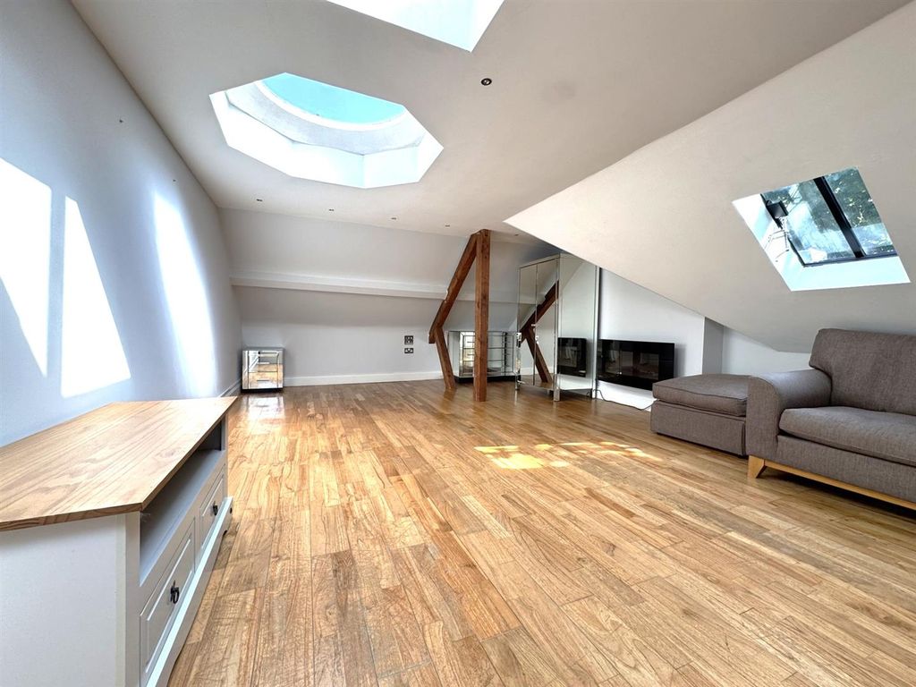 Property photo 2 of 10 Thumbnail_Image1 (2).Jpg