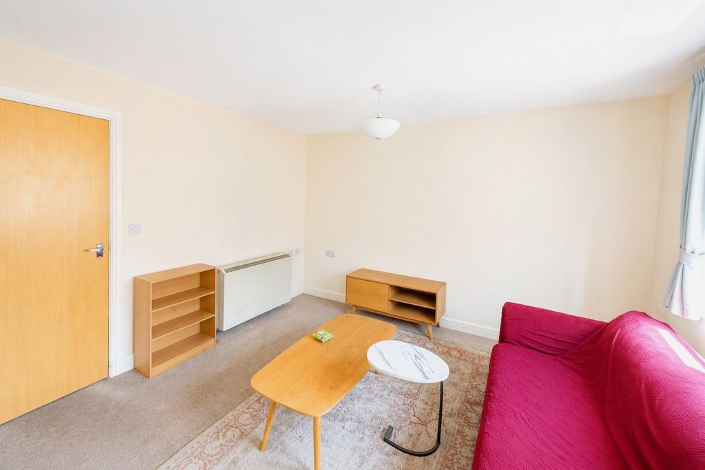 Property photo 3 of 4
