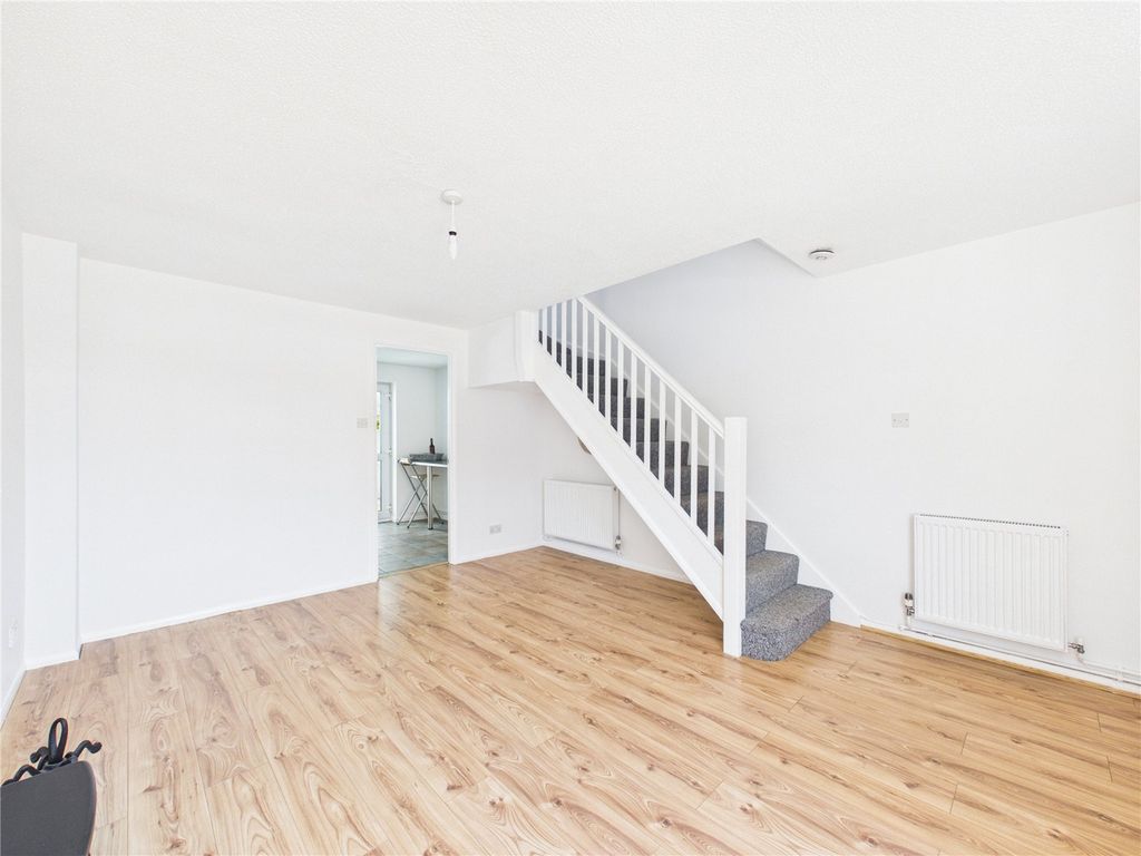 Property photo 3 of 19 Picture No. 03