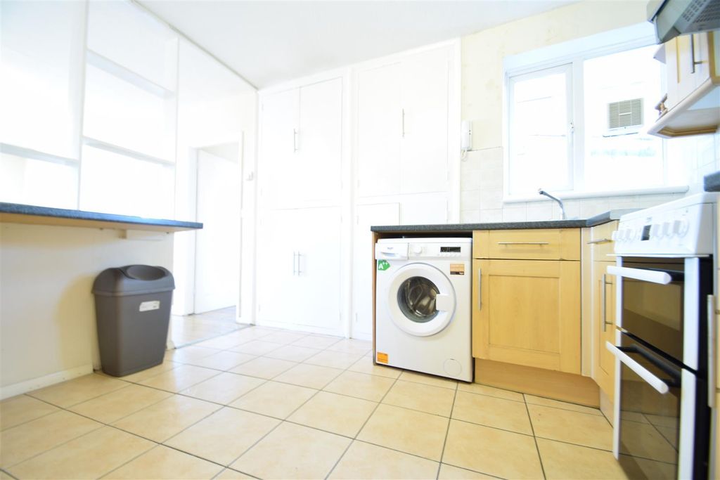 Property photo 1 of 6 B2Tltl15-N_83G74Nckx2Ck7Qvi.Jpg