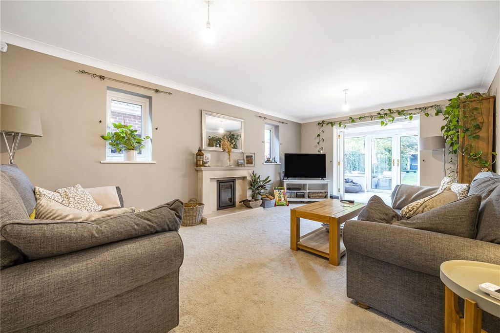Property photo 3 of 12 Reception Room