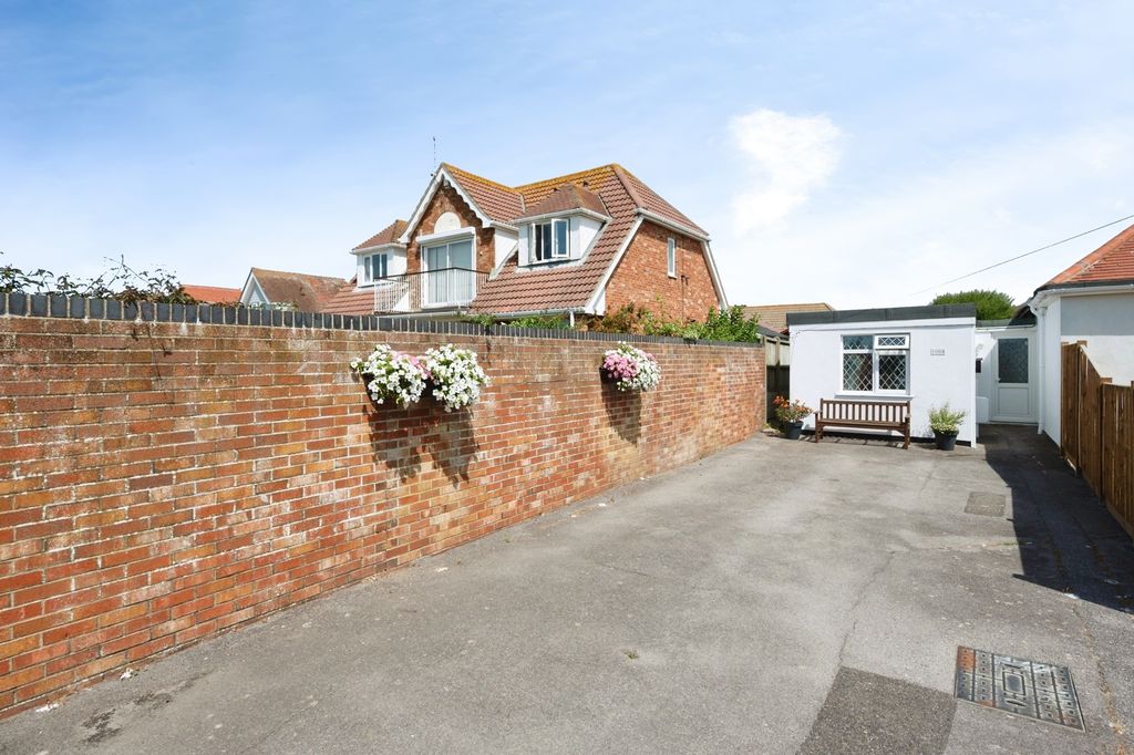 Property photo 1 of 19 Pbox-Img.Jpg