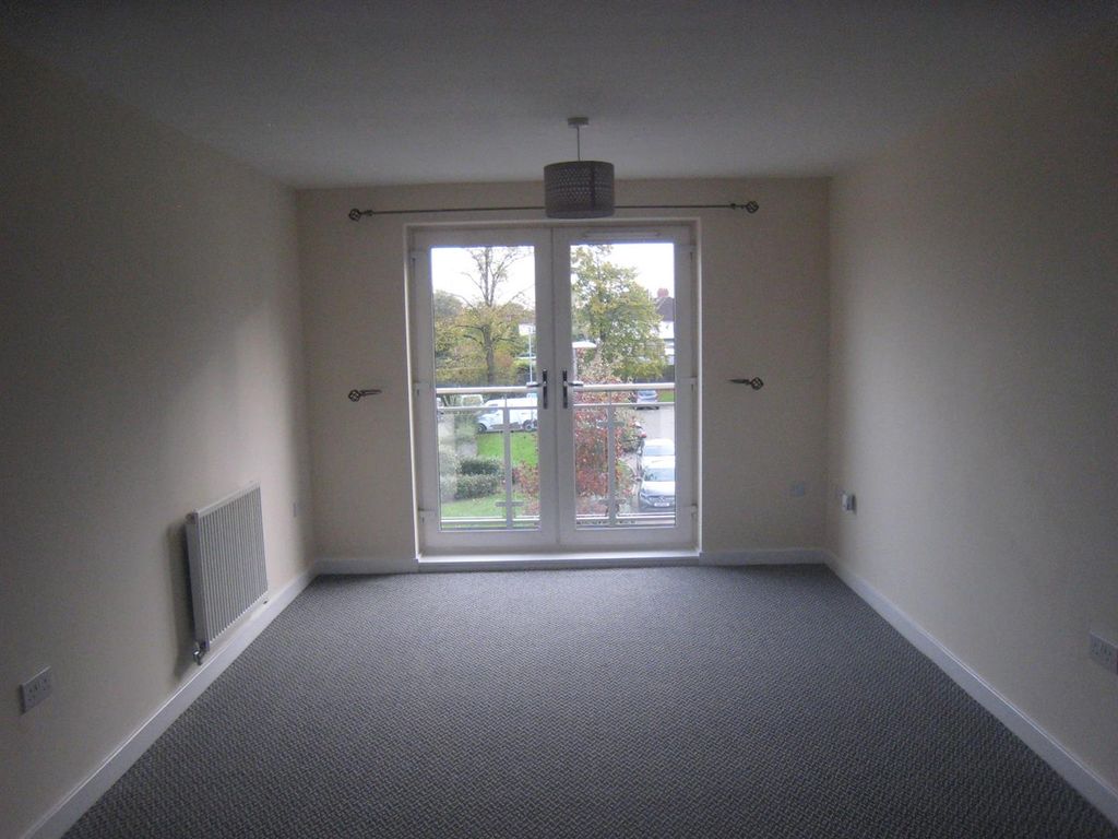 Property photo 3 of 9 6689F54c-Abd6-458F-9465-941A97Ad50c4.Jpg