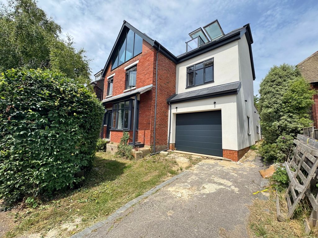 Property photo 1 of 38