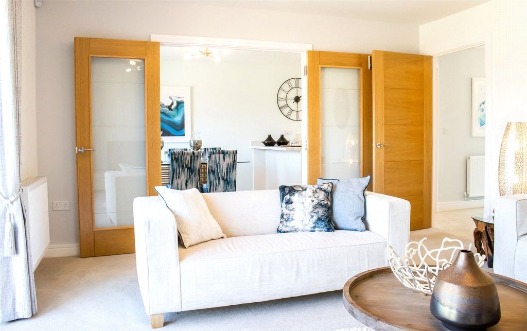 Property photo 3 of 6 Previous Show Home