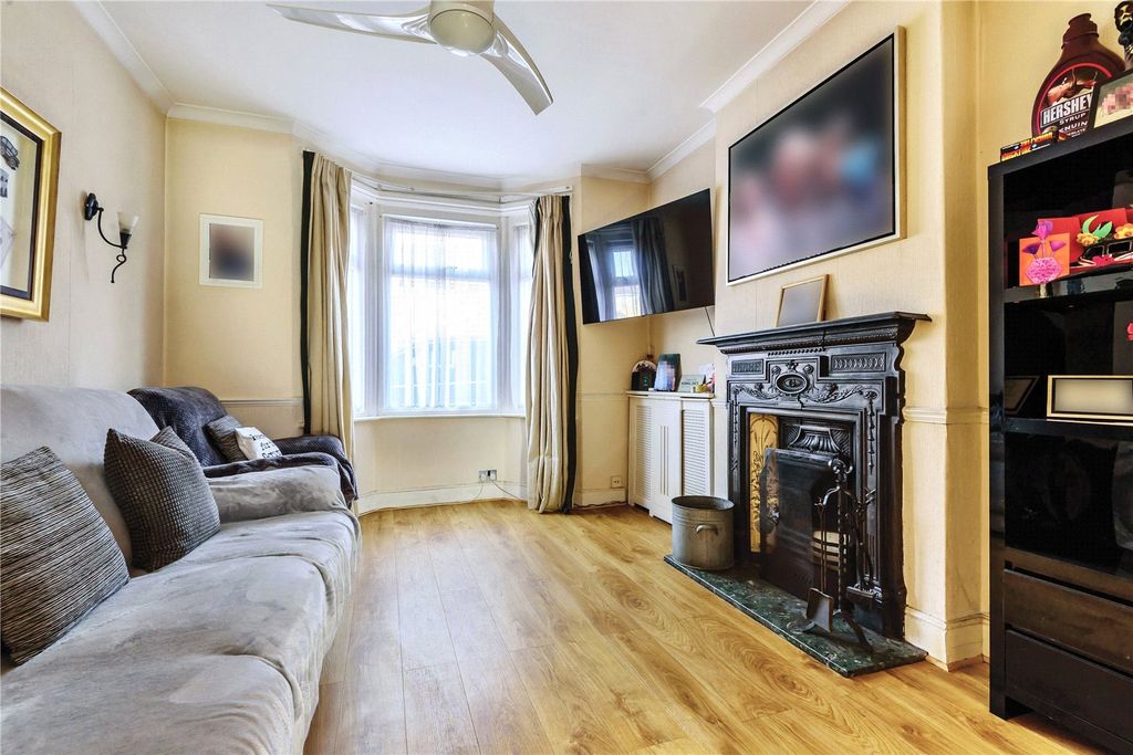Property photo 2 of 11 Picture No. 05