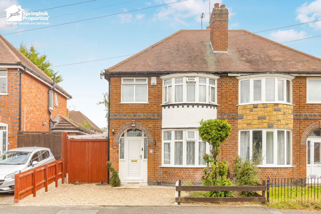 Property photo 1 of 14 Front View