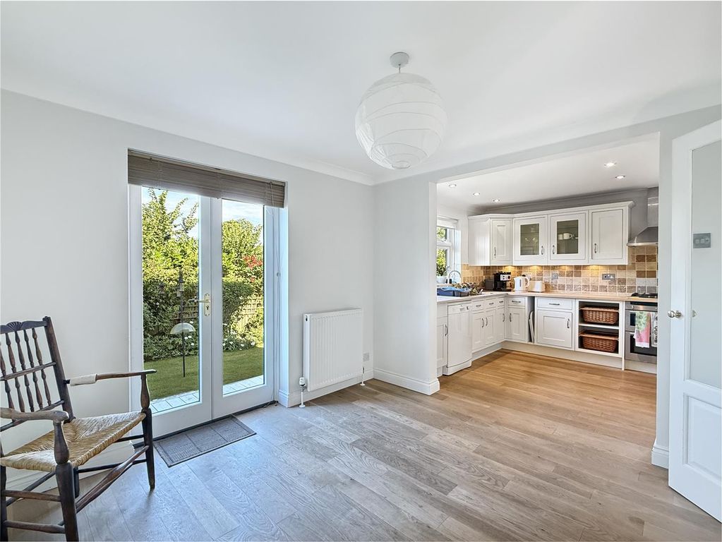 Property photo 2 of 13 39Fc5600Ebaeec42F1Eeeec005c6d8E2A7Fff4A2.Jpg