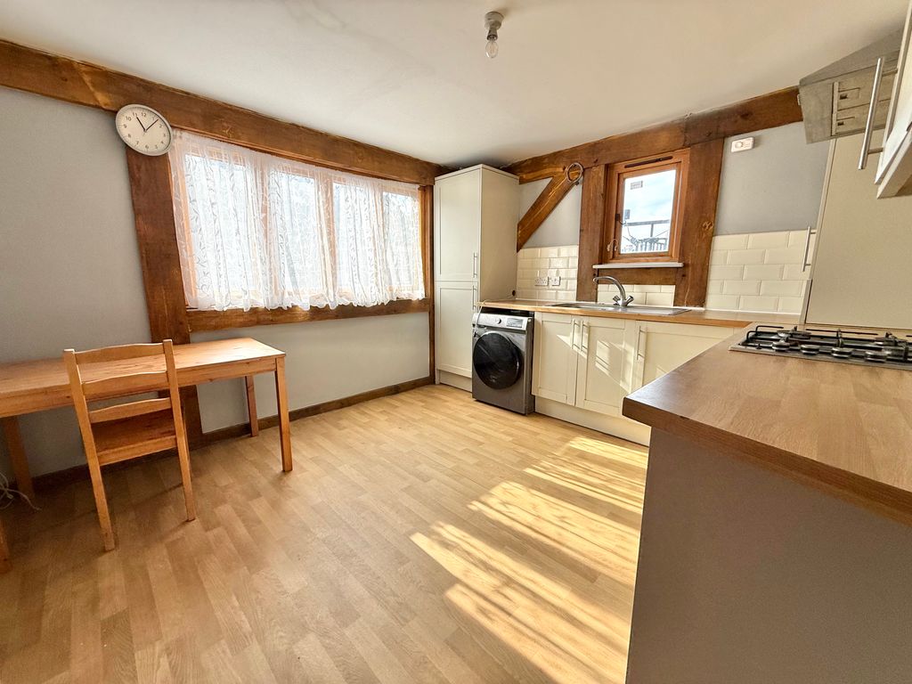 Property photo 2 of 10 Img_6945