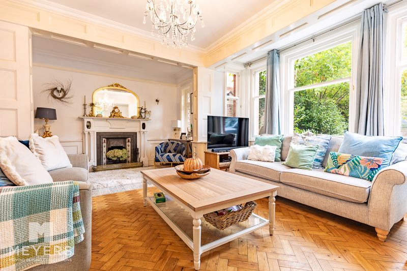 Property photo 2 of 24 Photo 23