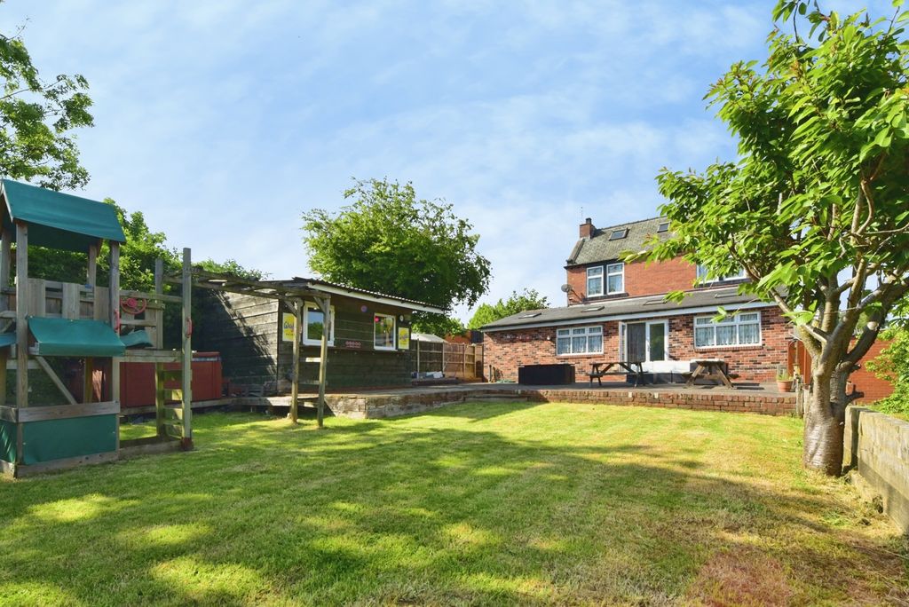 Property photo 1 of 35 Pbox-Img.Jpg