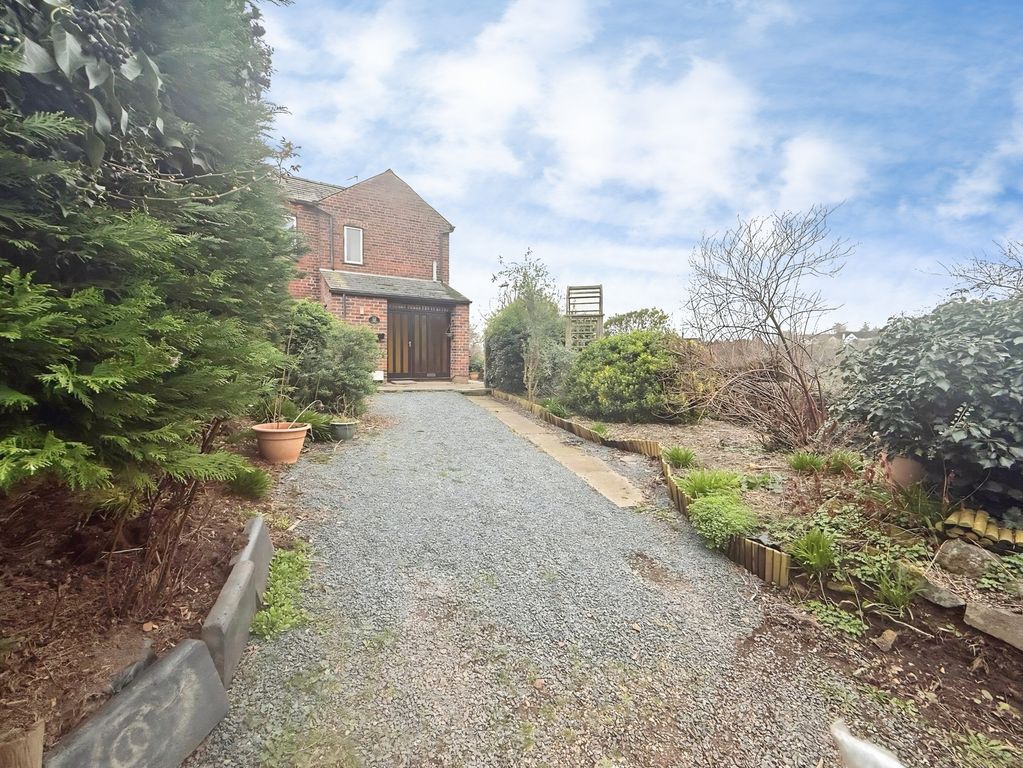 Property photo 2 of 12 Photo 12